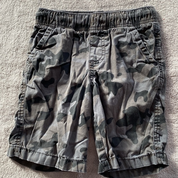 Bundle of 4 Boys’ Shorts Size 5 - Picture 8 of 9